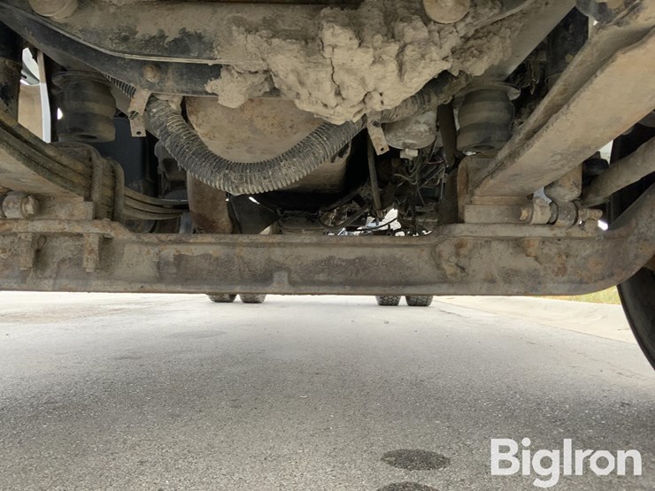 ford-f750-xl-image-11