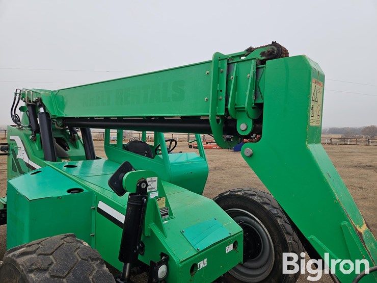 2014-jlg-6036-image-13