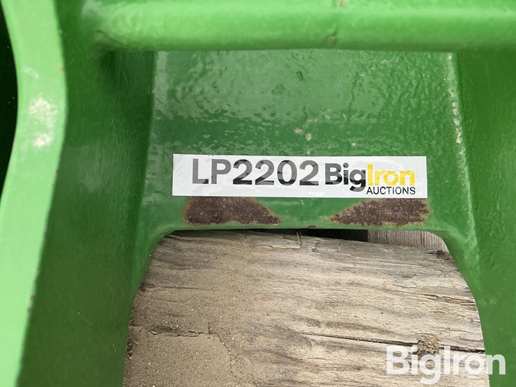 john-deere-16-image-9