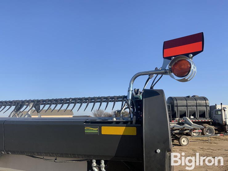 2022-mac-don-fd240-image-10