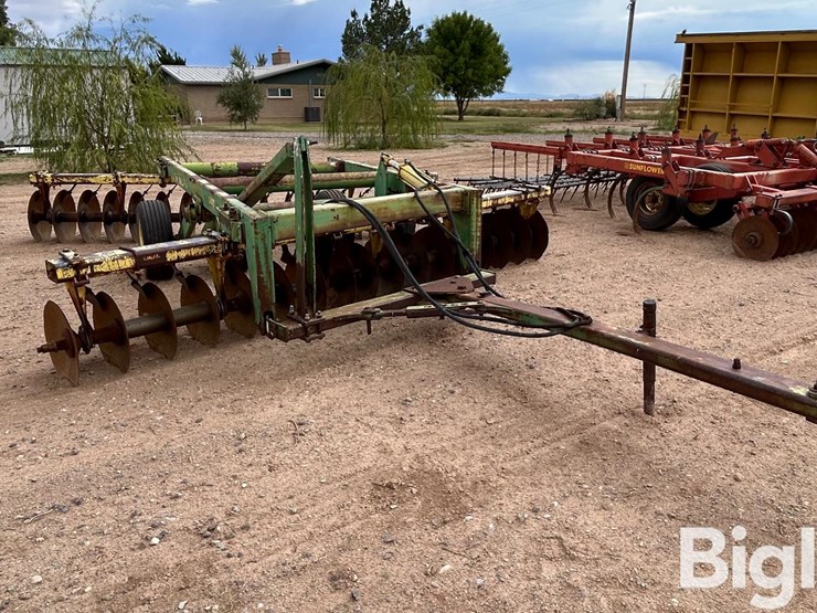 john-deere-t0340-offset-breaking-disk-harrow-image-3