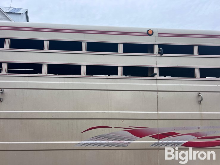 2003-titan-trailer-image-20