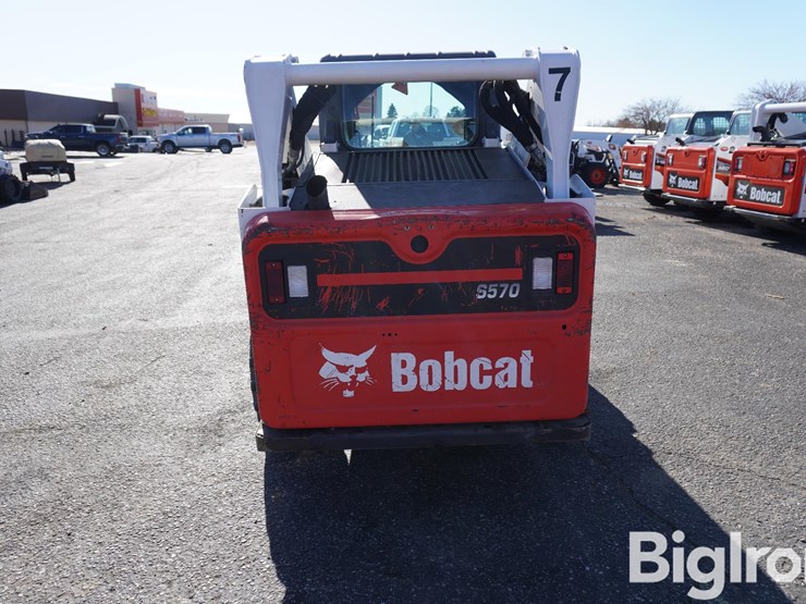2019-bobcat-s570-image-6