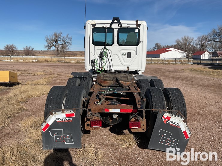 freightliner-cascadia-125-image-6