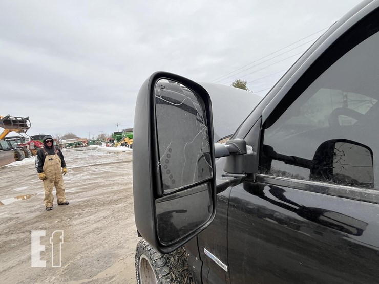 chevrolet-silverado-2500hd-image-12