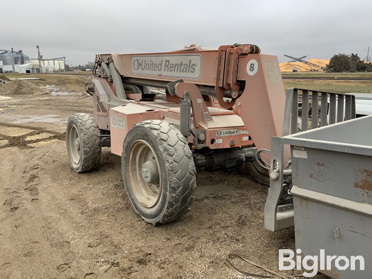 2012-sky-trak-8042-image-3