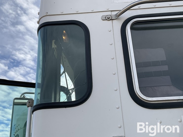 kenworth-t800-image-11