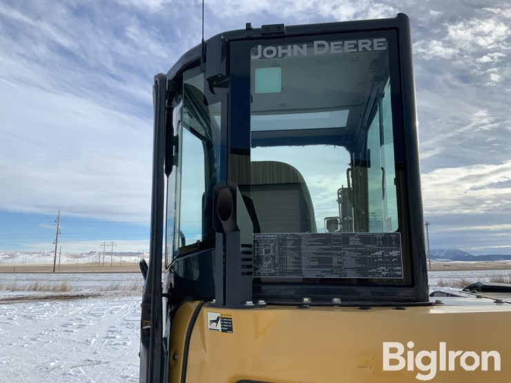 2020-deere-50g-image-18