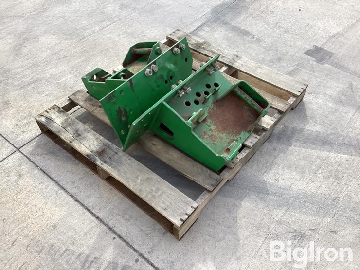 john-deere-725-image-3