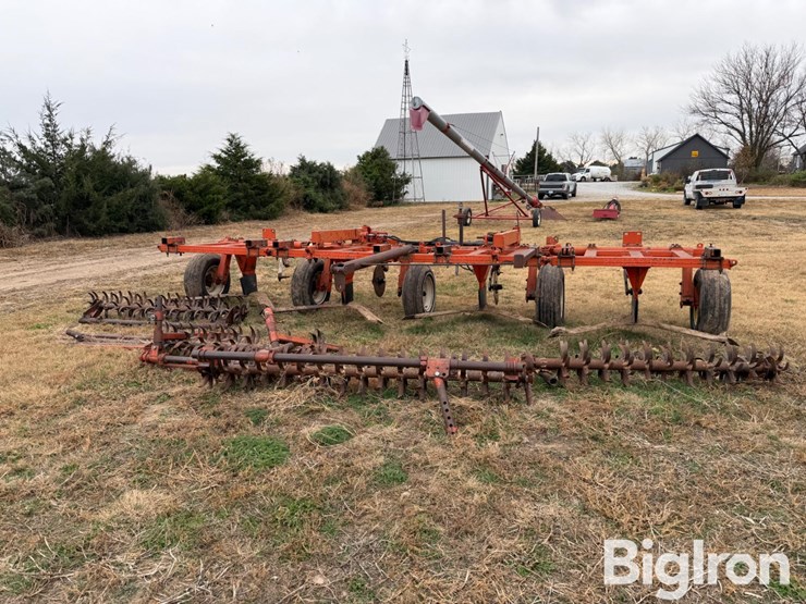 richardson-4x5-image-6