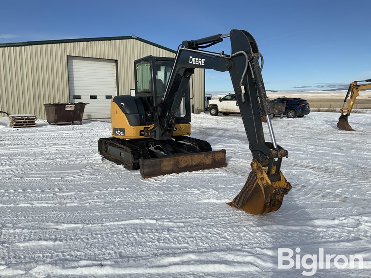 2020-deere-50g-image-3