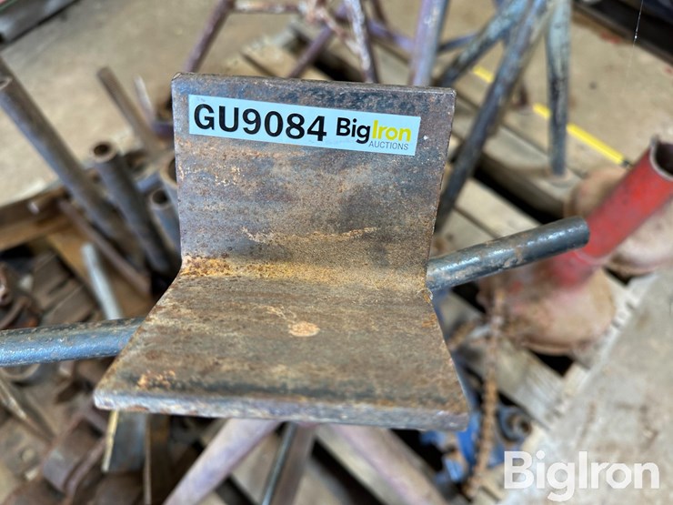 pipe-stands-&-misc-shop-tools-image-4