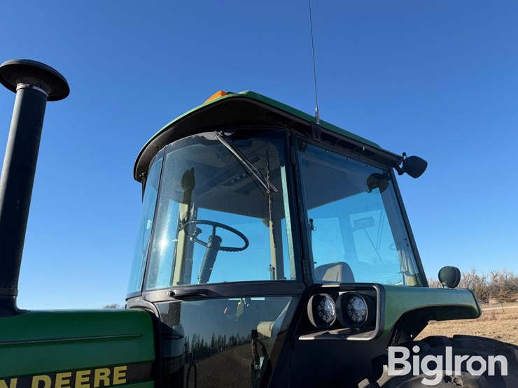 john-deere-4455-image-14