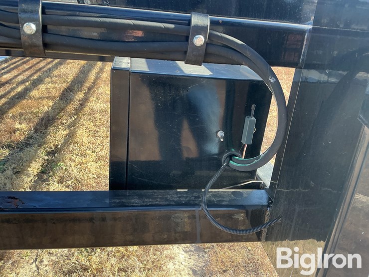 valley-trailer-image-16