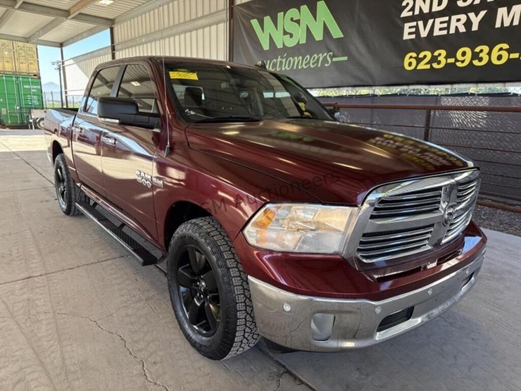 2017-ram-1500-lone-star-image-2