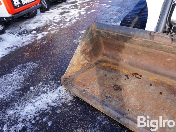 bobcat-t770-image-12