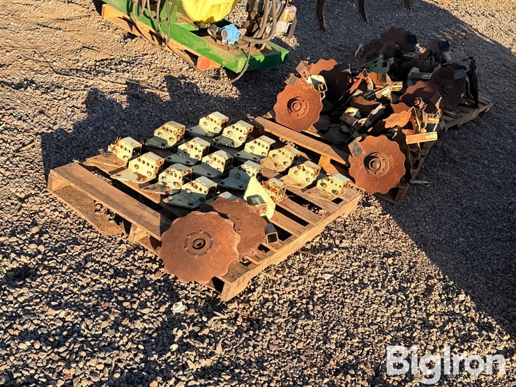 john-deere-7100-image-3