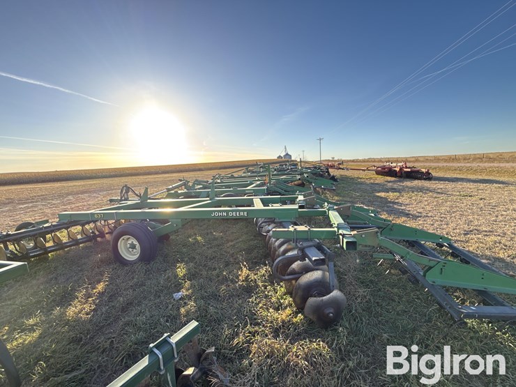 john-deere-637-image-8
