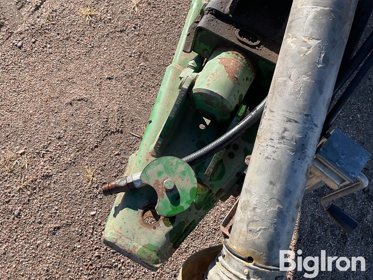 john-deere-785-image-12