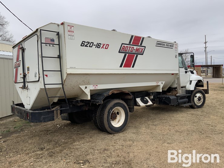 international-7400-image-5