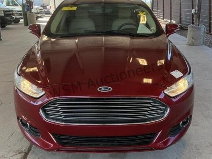 2015-ford-fusion-hybrid-sdn-image-3