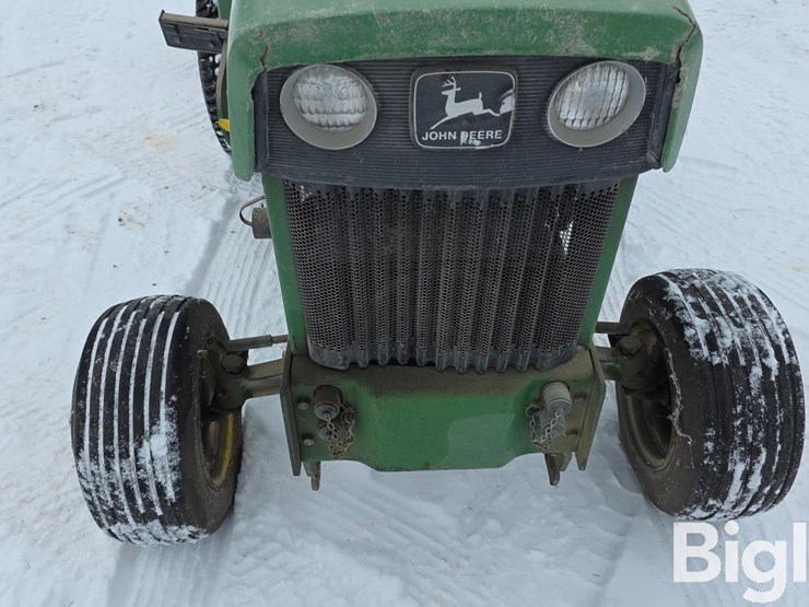 john-deere-140-image-9