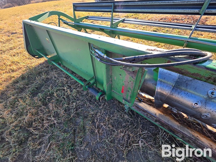 john-deere-224-image-14