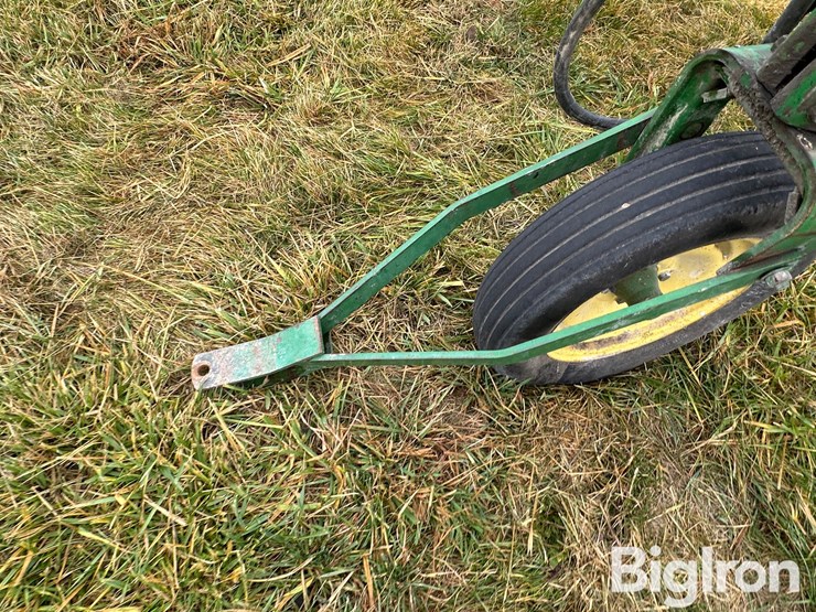 john-deere-662-image-10