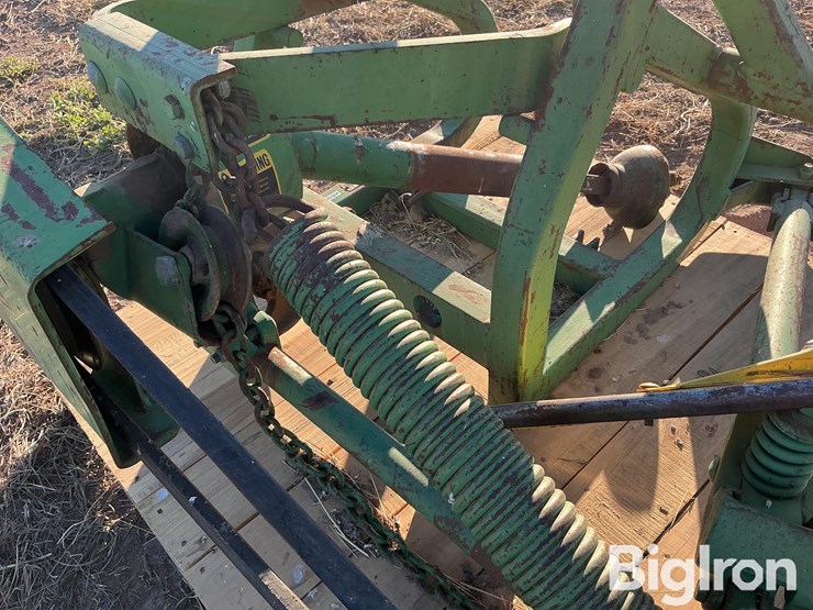 john-deere-350-image-17