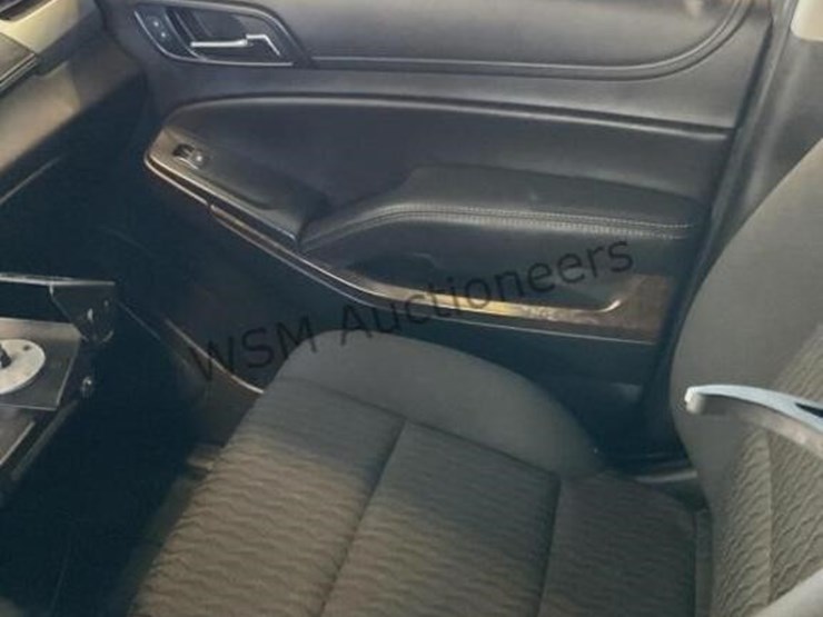 chevrolet-tahoe-image-18