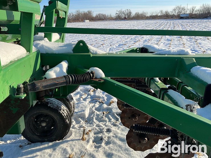 great-plains-solid-stand-1500-image-17