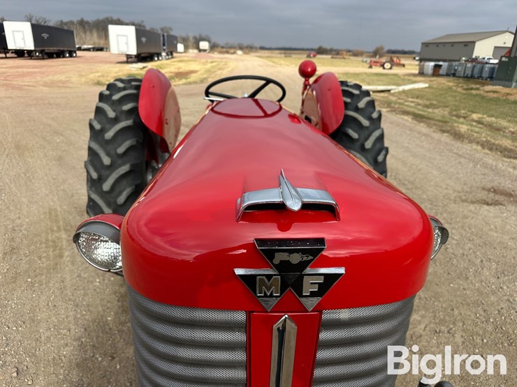 massey-ferguson-65-image-9