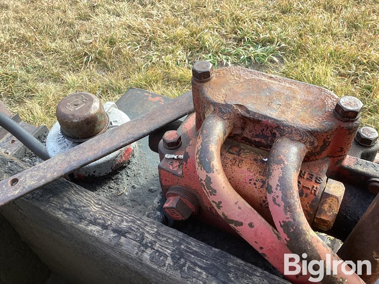 international-t6-image-16