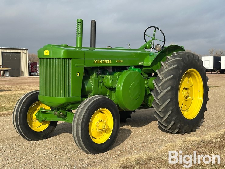 john-deere-r-image-1