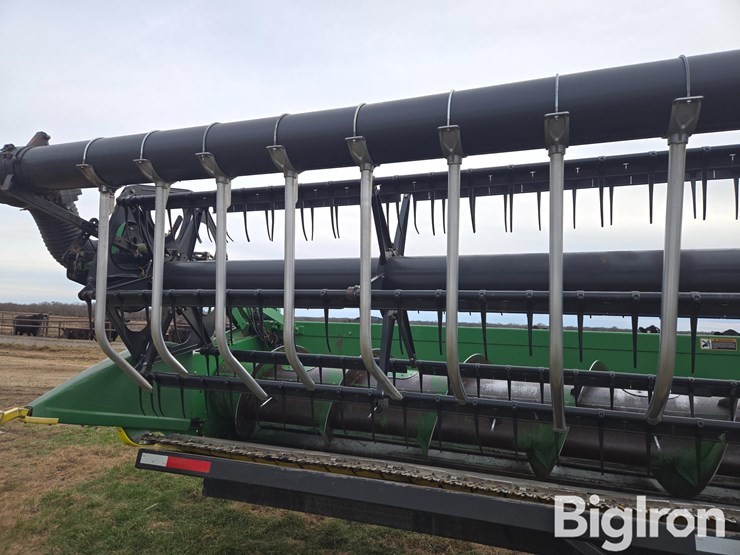 john-deere-630f-image-9