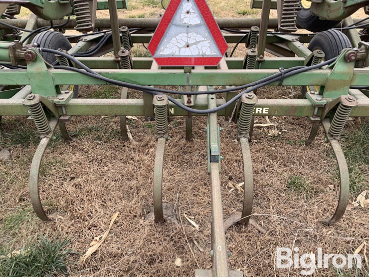 john-deere-18-image-20