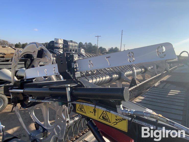 2022-mac-don-fd240-image-15