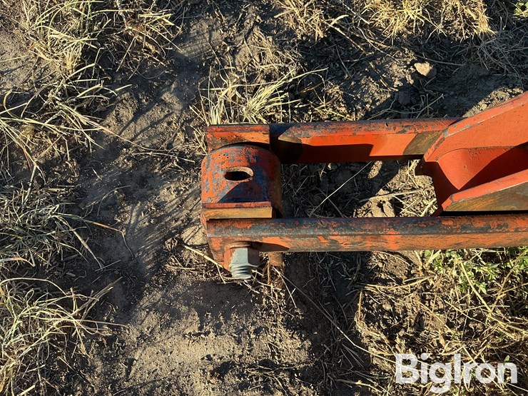 international-370-image-9