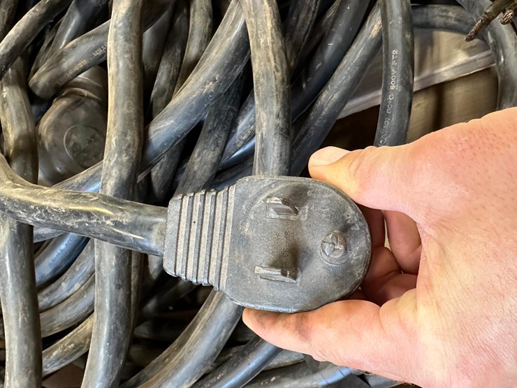 misc-electrical-cords-image-8