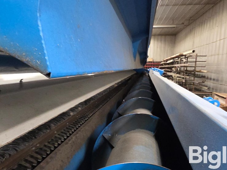 2021-john-deere-43-image-11