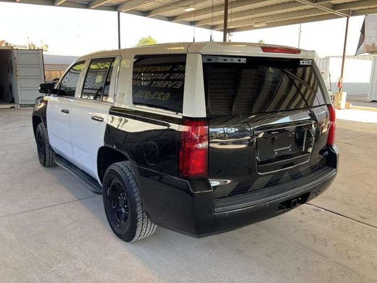 chevrolet-tahoe-image-4