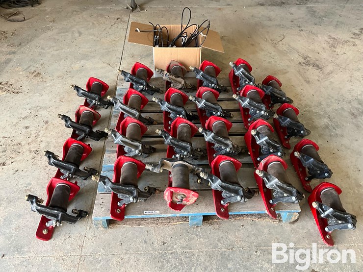 case-ih-1255-image-2