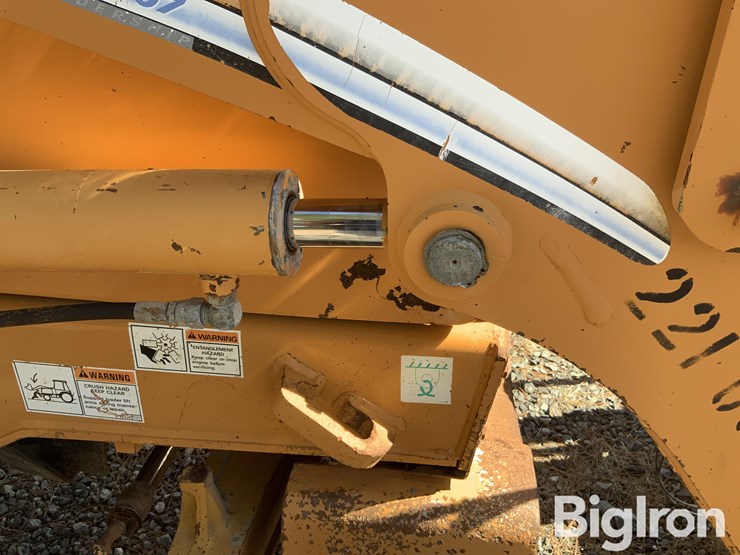 2007-case-580m-image-14