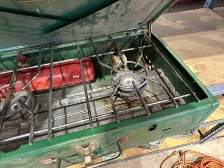 coleman-camp-stove-image-3