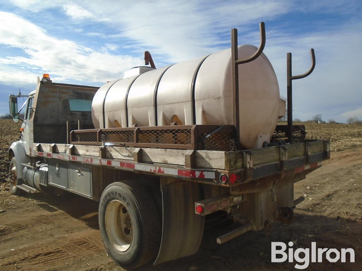 international-8100-image-7