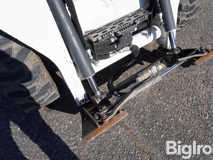 2019-bobcat-s570-image-14