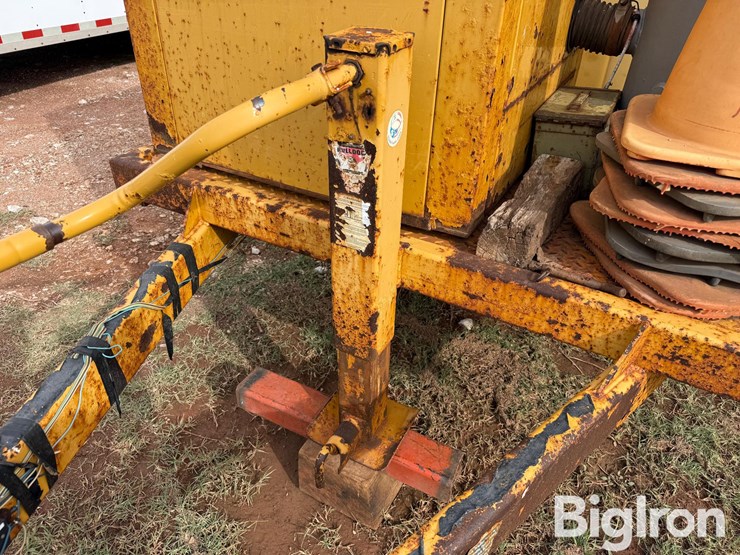 2006-vermeer-pmd550dt-vac-tron-t/a-hydrovac-trailer-image-11