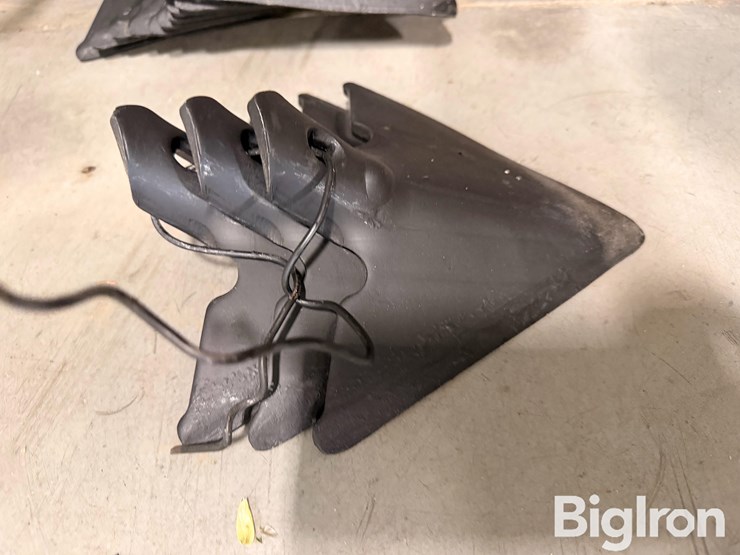 frontier-pc1072-image-18