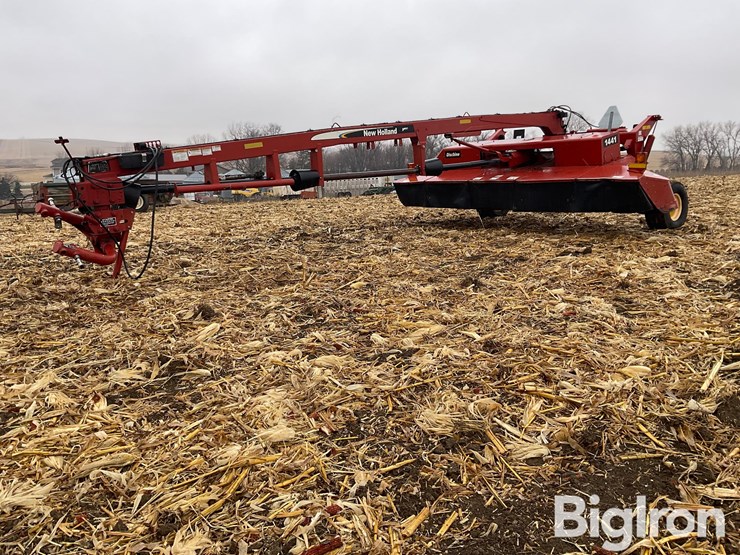 new-holland-1441-image-1