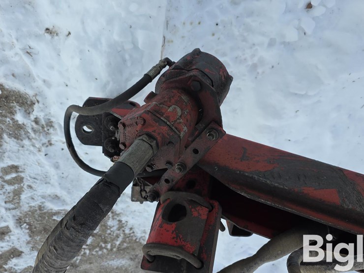 new-holland-499-image-9